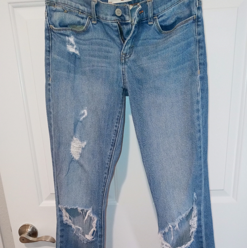 Ditto Ripped Jeans